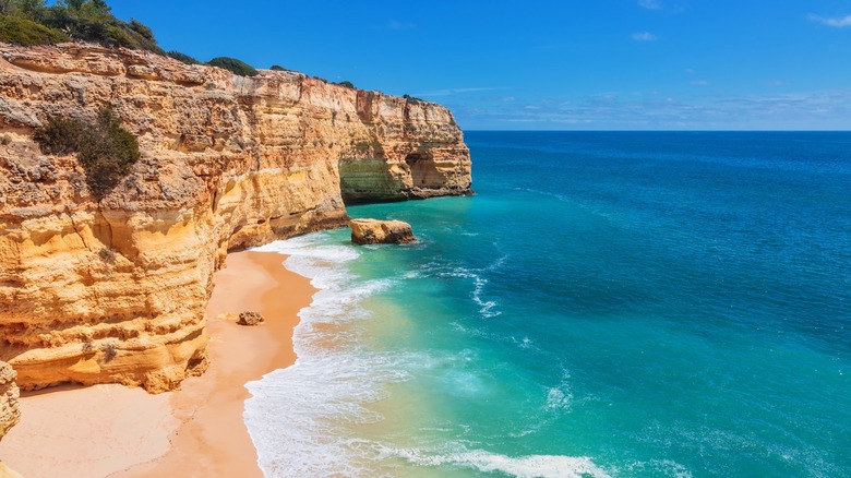 Ferragudo, Portugal