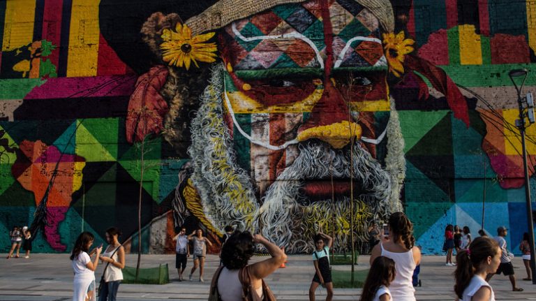 Mural man bright colors rio