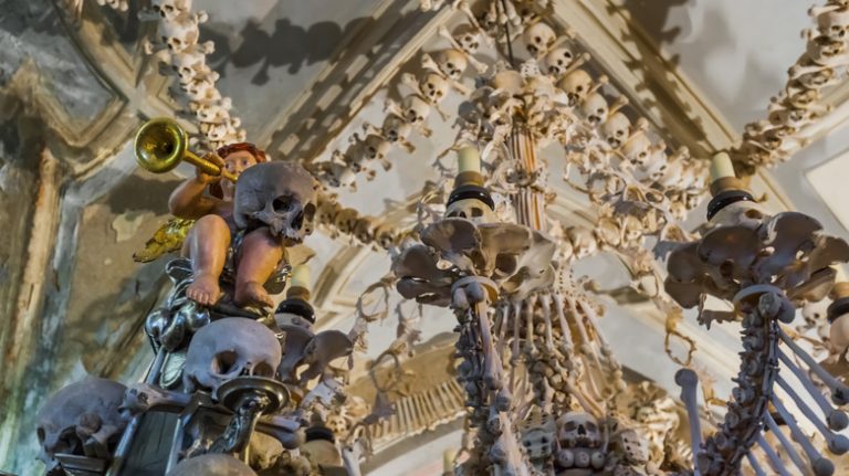 Bone garlands at Kutná Hora