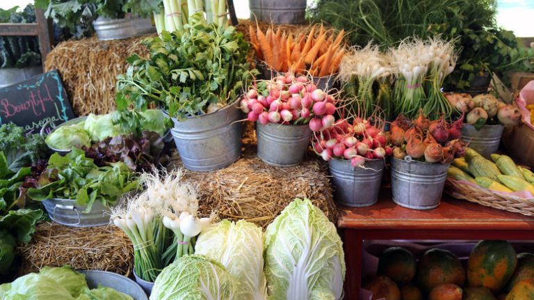 Sayulita farmers market stand