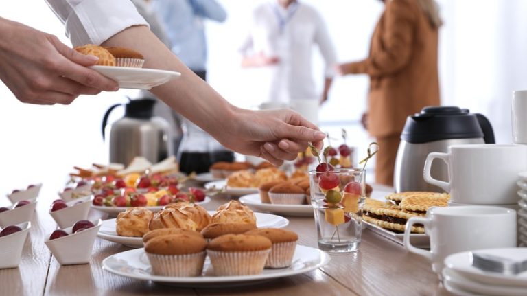 Breakfast muffins and fruit