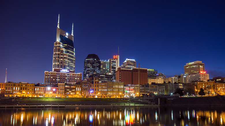 Nashville city skyline