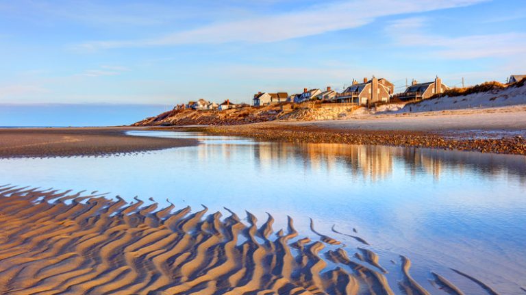 Mayflower Beach at low-tide