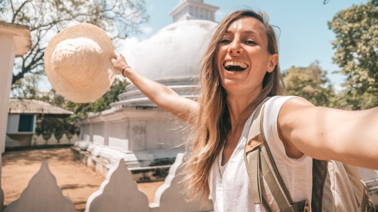 Selfie outside of a Sri Lankan temple