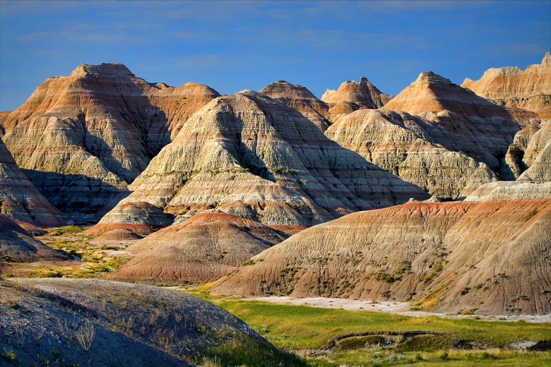 <h3>Key Landforms of the Midwestern Region</h3>