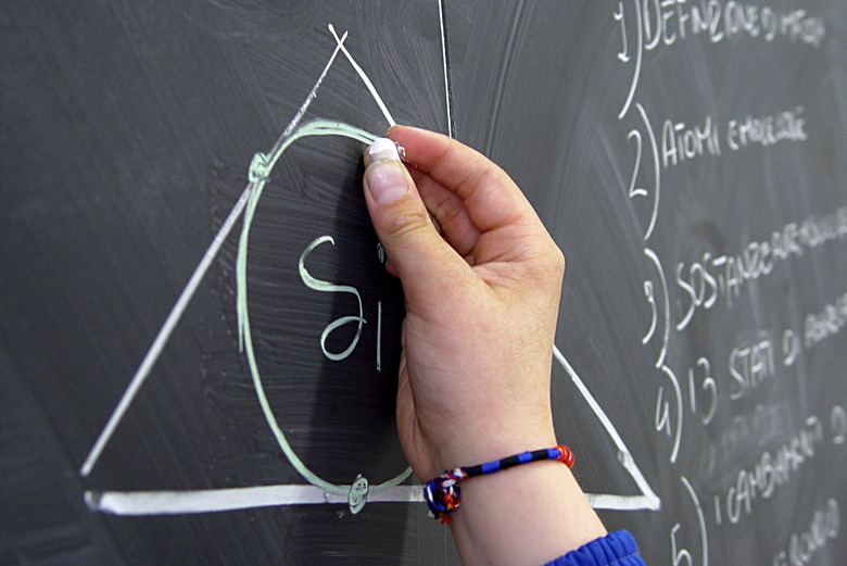 <h3>Calculating the Area of a Shaded Region</h3>