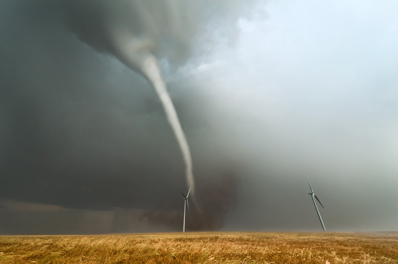 <h3>The Causes and Effects of Tornadoes</h3>