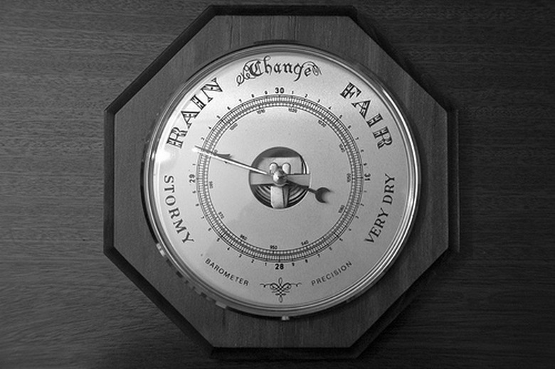 <h3>Understanding Barometric Pressure Readings</h3>